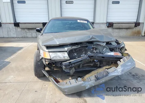 2001 Mercury Grand Marquis Ls z USA, uszkodzony, nr VIN 2MEFM75W21X715352